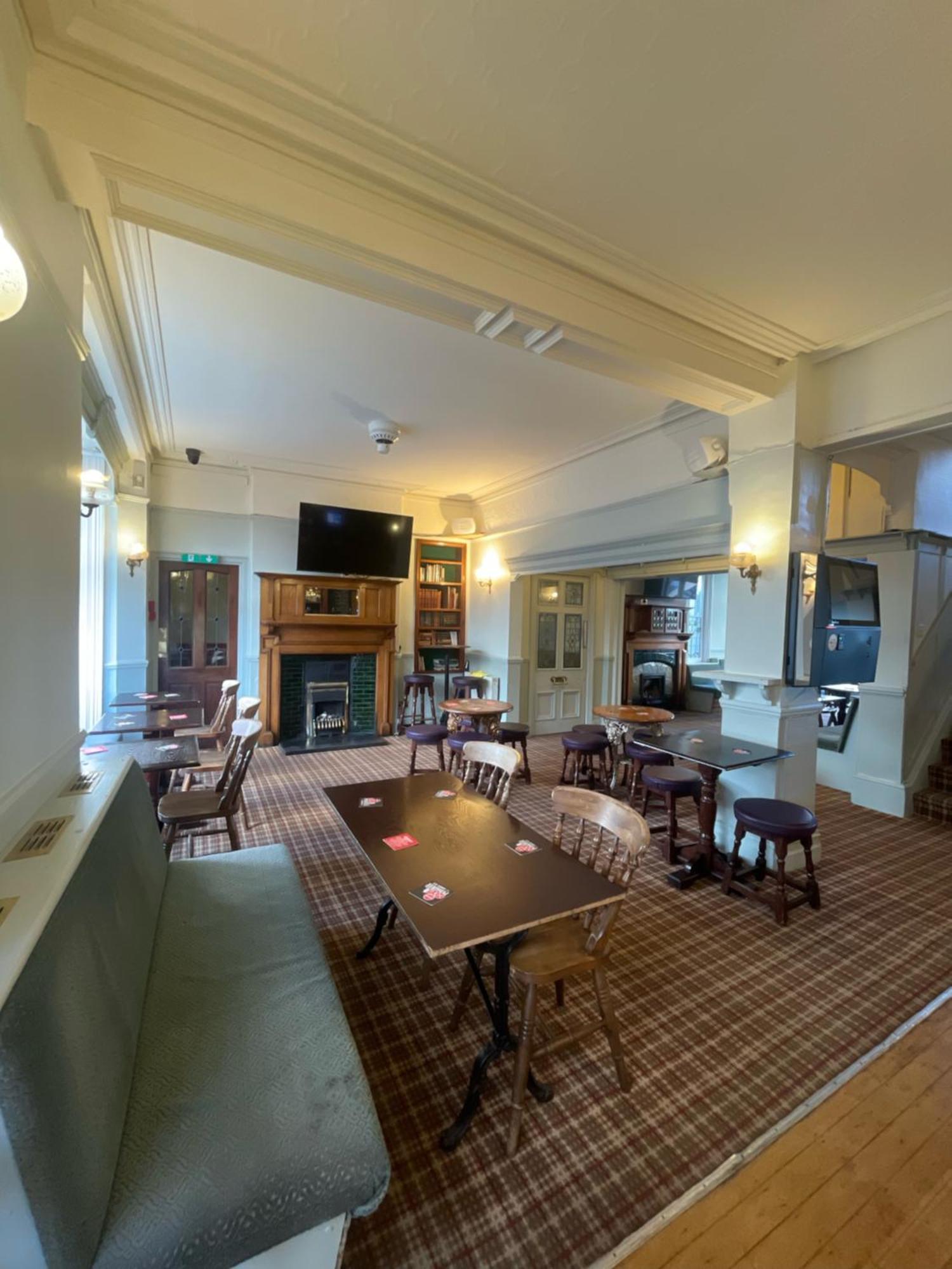 Hq Pencadlys Hotel Prestatyn Eksteriør billede